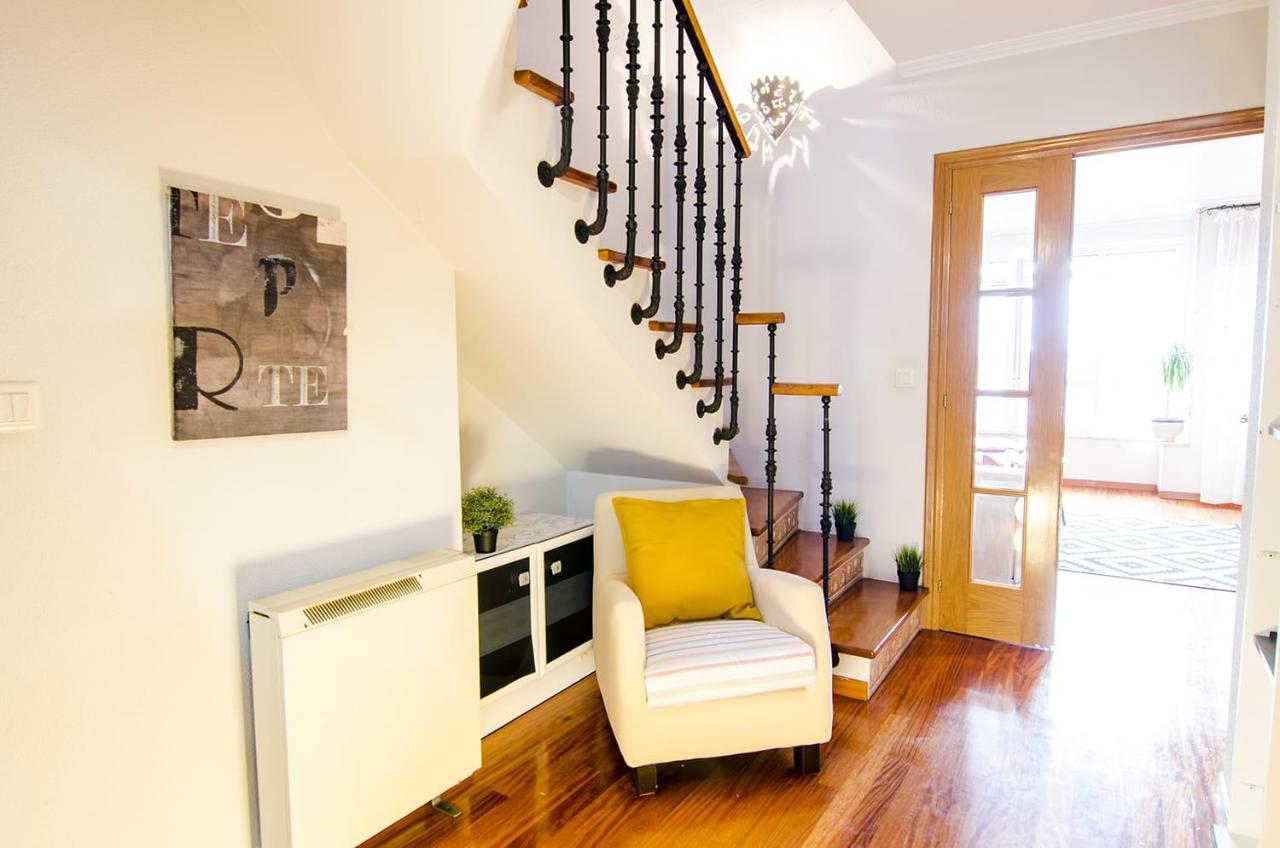 Appartamento Duplex acogedor CAMINO INGLÉS a 10 min de Santiago Sigueiro Esterno foto